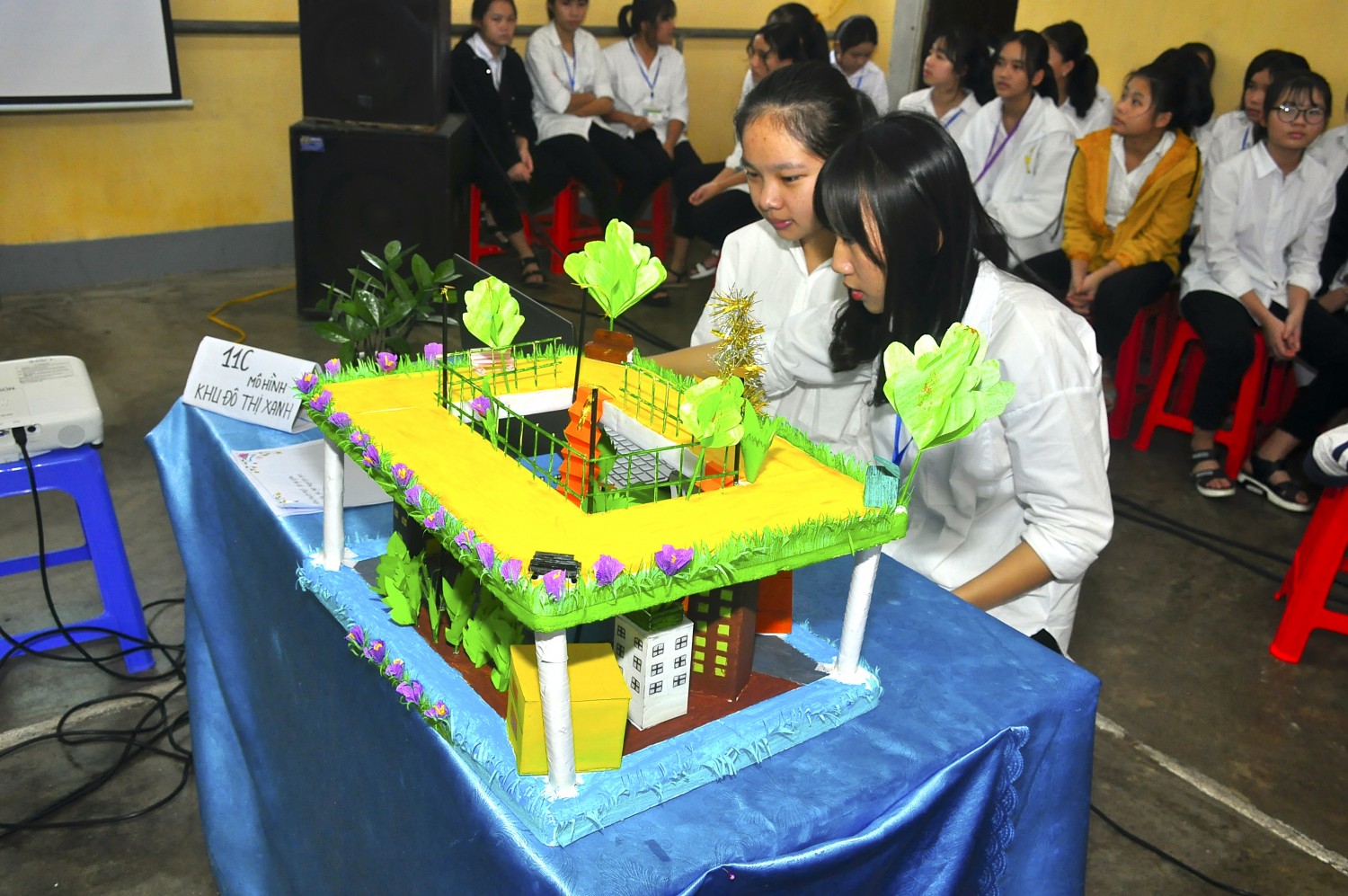 Triệu Phong 21 sản phẩm mô hình sáng tạo trẻ của học sinh